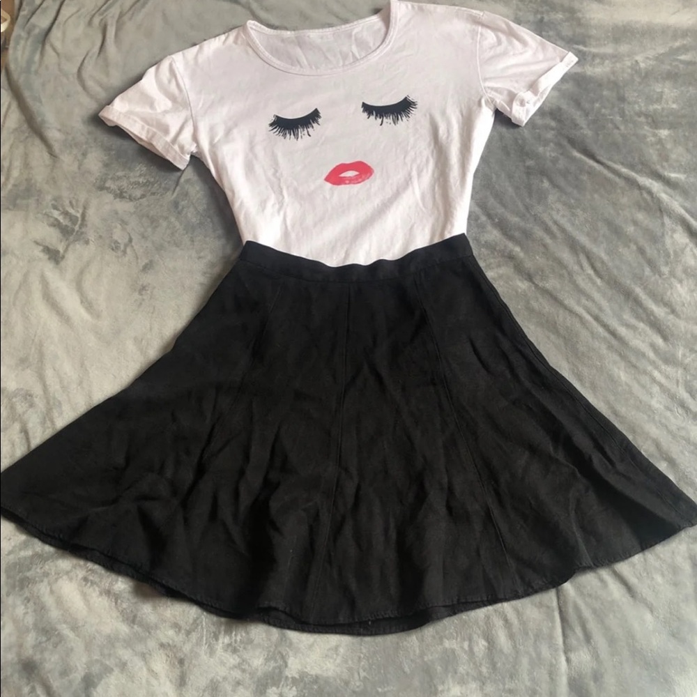 Black skirt